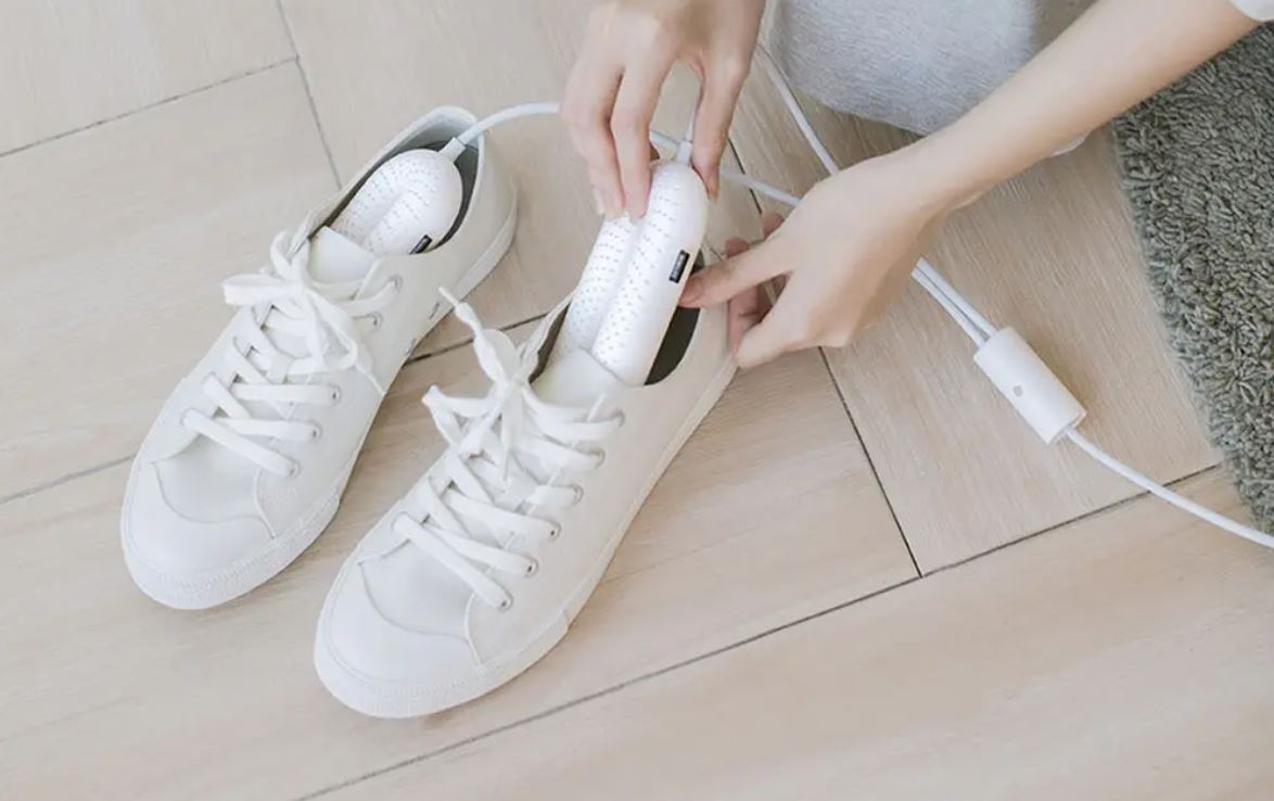 Este gadget que vende Xiaomi es ideal para secar y eliminar malos olores de tus zapatos. Noticias Xiaomi Adictos
